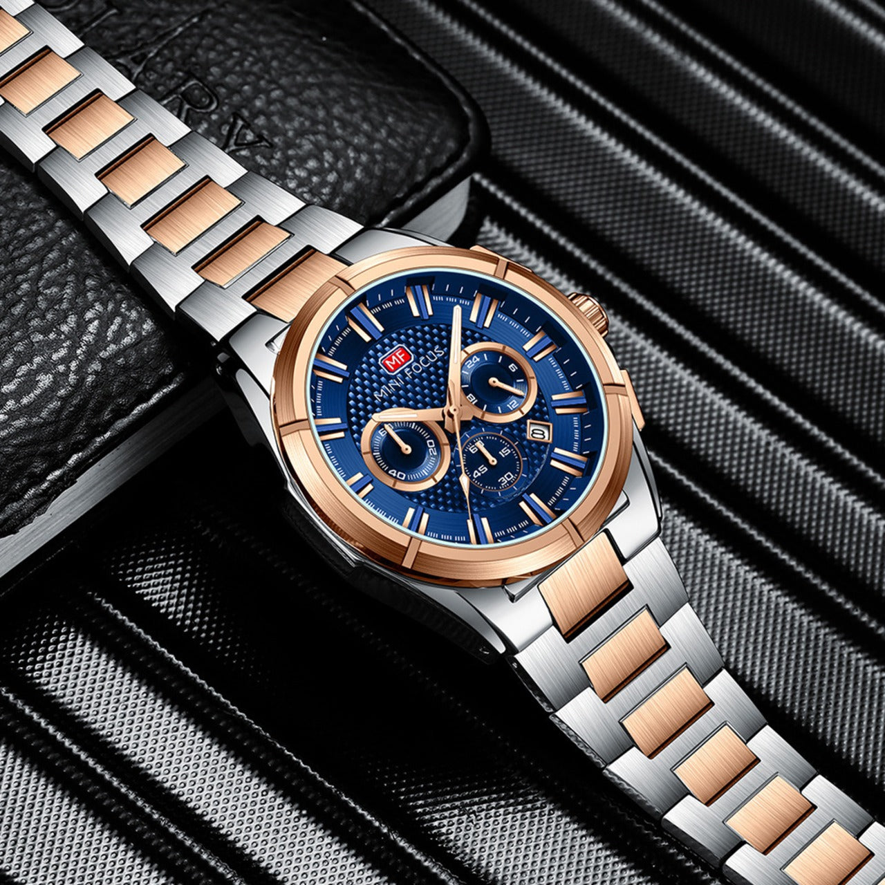 Montre Homme Chronographe Mini Focus MF0495G – Acier Inoxydable Doré, Quartz, 3ATM